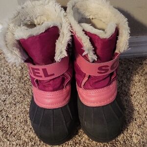 Sorel Toddler Pink and Black Snow Boots Size 11